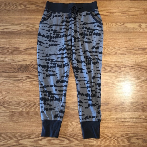 2(X)IST jogger pants - Picture 3 of 6